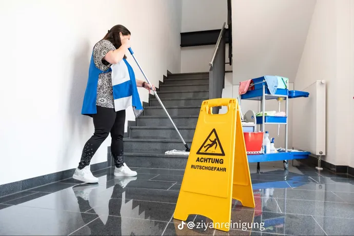 Beispielarbeit von XXL Reinigung & Umzug Dresden - veröffentlicht auf Hausmeisterdienste.net