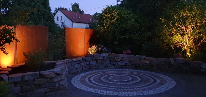 Beispielarbeit von Rieblinger Gartengestaltung - veröffentlicht auf Gartenbau.org