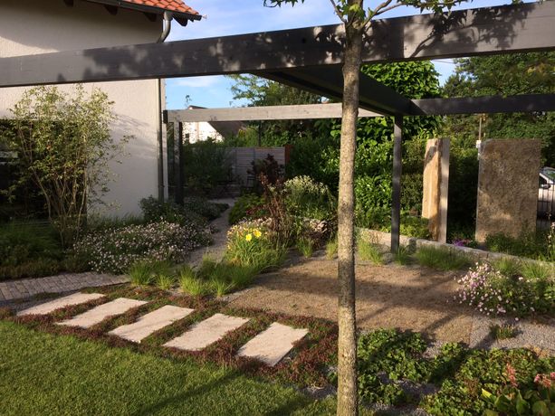 Beispielarbeit von Gaarten und Landschaftsbau Tom Daniel Gaa - veröffentlicht auf Gartenbau.org
