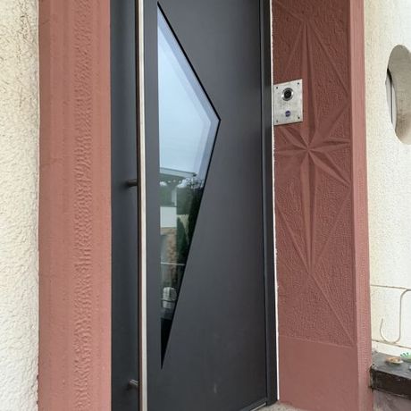 Beispielarbeit von Bauelemente Haustüren + Fenster Martin Maßloh - veröffentlicht auf Fensterbau.org