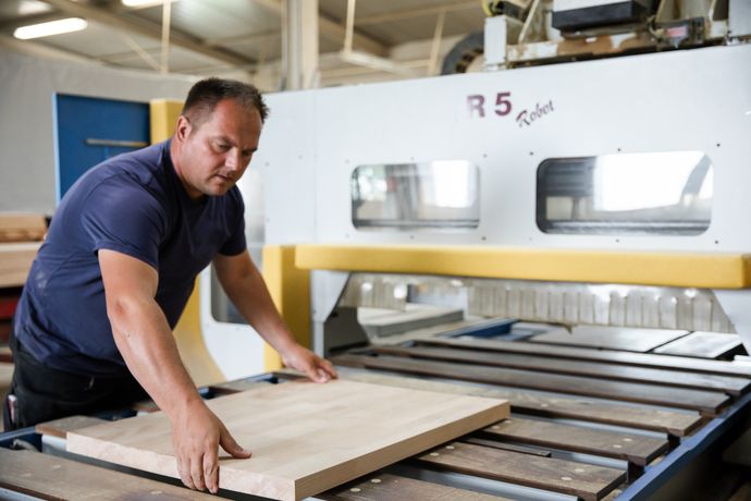 Beispielarbeit von NEWI Holz GmbH - veröffentlicht auf Dachdecker.com