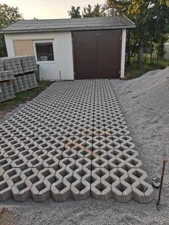 Beispielarbeit von Heiko Voll Erdarbeiten und Transporte - veröffentlicht auf Gartenbau.org