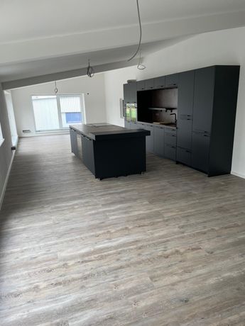 Beispielarbeit von Manuel Tossmann Raumausstattung - veröffentlicht auf Bodenleger.net