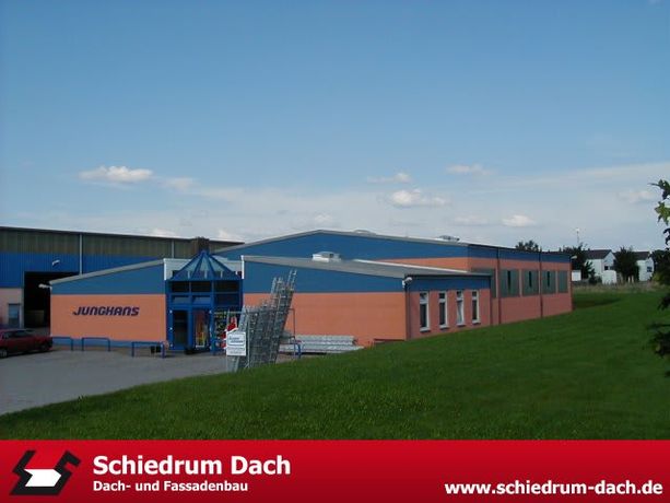 Beispielarbeit von Schiedrum GmbH Dach- und Fassadenbau - veröffentlicht auf Dachdecker.com