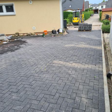 Beispielarbeit von Pflasterbau Geesthacht GmbH - veröffentlicht auf Gartenbau.org