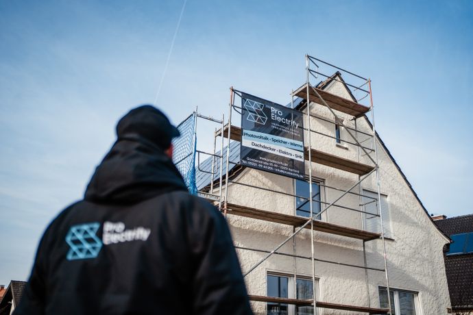 Beispielarbeit von ProElectrify AG - veröffentlicht auf Dachdecker.com