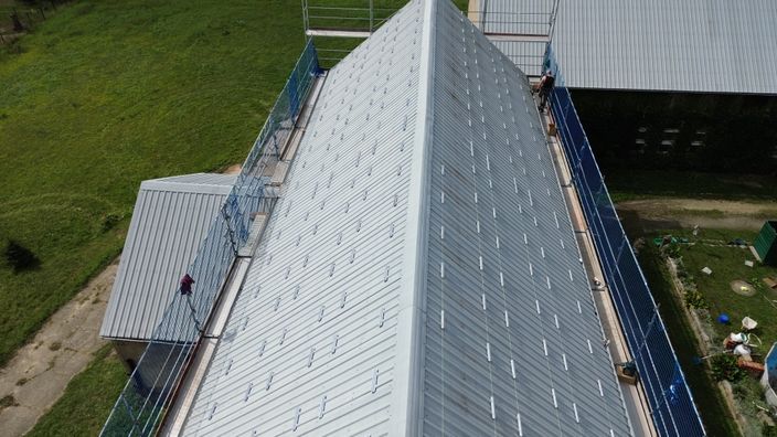 Beispielarbeit von IDP Industrie-Dachsanierung und Photovoltaik UG (haftungsbeschränkt) - veröffentlicht auf Dachdecker.com