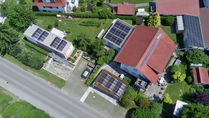 Beispielarbeit von Lorenz Moll • Photovoltaikanlagen - veröffentlicht auf Elektriker.org