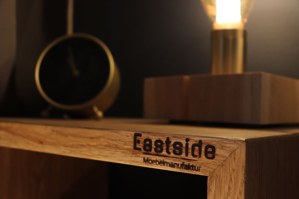 Logo der Firma Eastside Moebelmanufaktur aus Potsdam auf dem Branchenportal Tischler-Schreiner.org