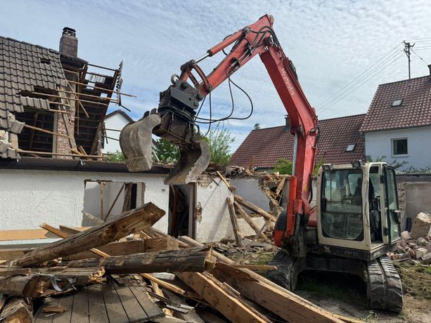 Beispielarbeit von Baggerbetrieb & Landschaftsbau - veröffentlicht auf Gartenbau.org