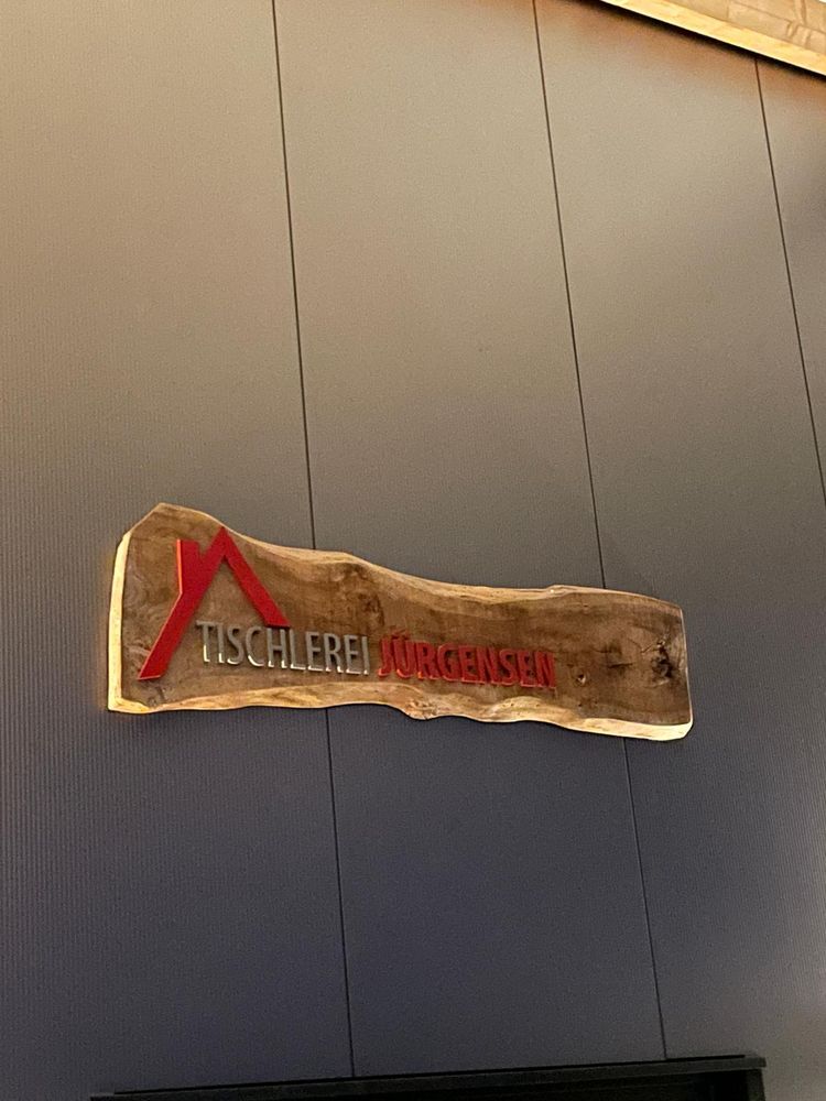 Logo der Firma Tischlerei Patric Jürgensen aus Langenhorn auf dem Branchenportal Tischler-Schreiner.org