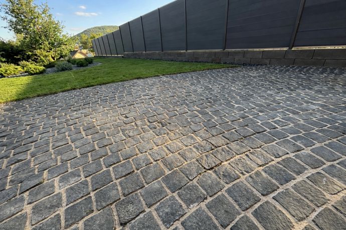 Beispielarbeit von BBG Gartenbau | Poolbau Berngardt & Berngardt GbR - veröffentlicht auf Gartenbau.org