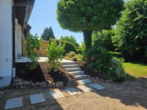 Beispielarbeit von Wenkert Bagger und Bauservice - veröffentlicht auf Gartenbau.org