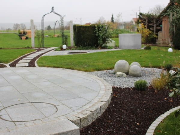 Beispielarbeit von Bellaina Gartengestaltung - veröffentlicht auf Gartenbau.org
