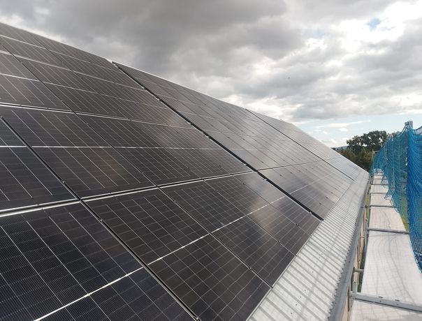 Beispielarbeit von IDP Industrie-Dachsanierung und Photovoltaik UG (haftungsbeschränkt) - veröffentlicht auf Dachdecker.com