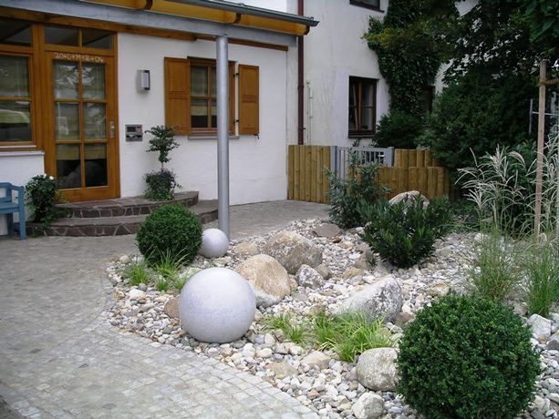 Beispielarbeit von Gerd Virgens Landschaftsbau GmbH - veröffentlicht auf Gartenbau.org