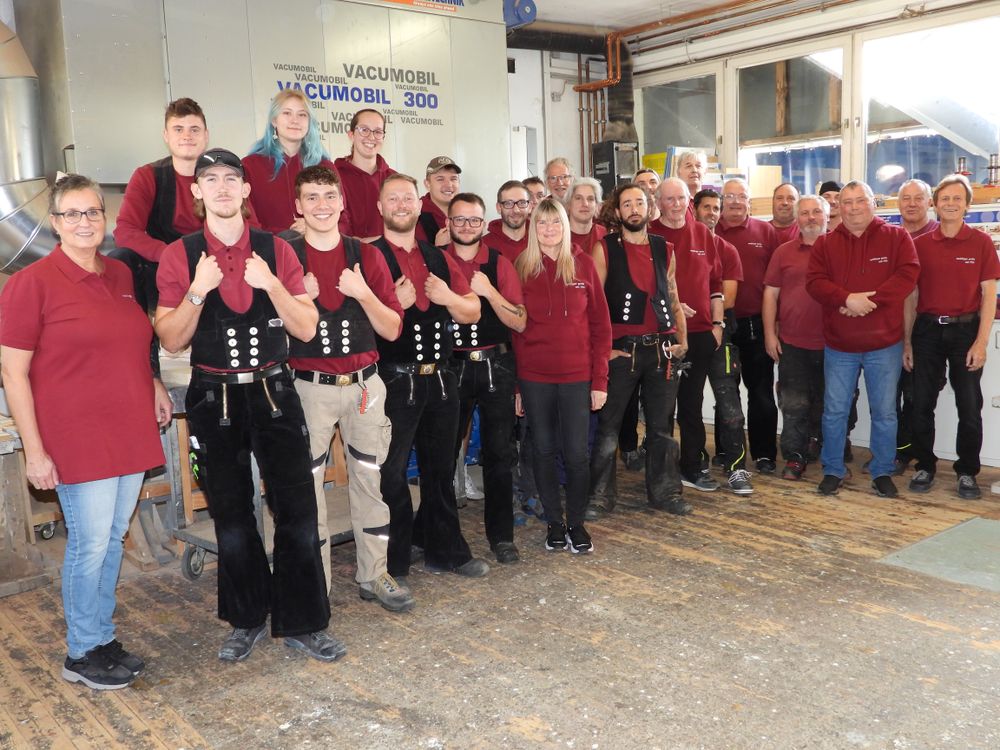 Logo der Firma Mehlinger GmbH Zimmerer- + Tischlerbetrieb aus Mainz-Kostheim auf dem Branchenportal Tischler-Schreiner.org