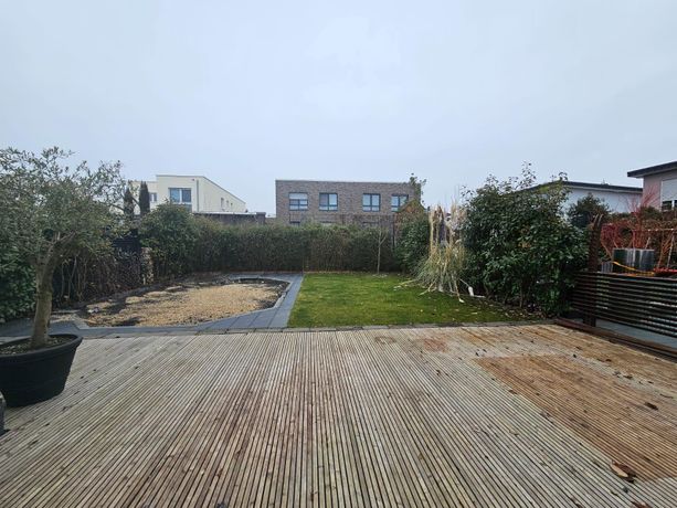 Beispielarbeit von Mertens & Glabian Außenanlagen Eifel GbR - veröffentlicht auf Gartenbau.org