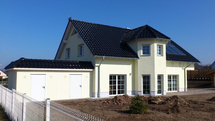 Beispielarbeit von Dachdeckermeisterbetrieb Gebr. Radetzki GmbH - veröffentlicht auf Dachdecker.com