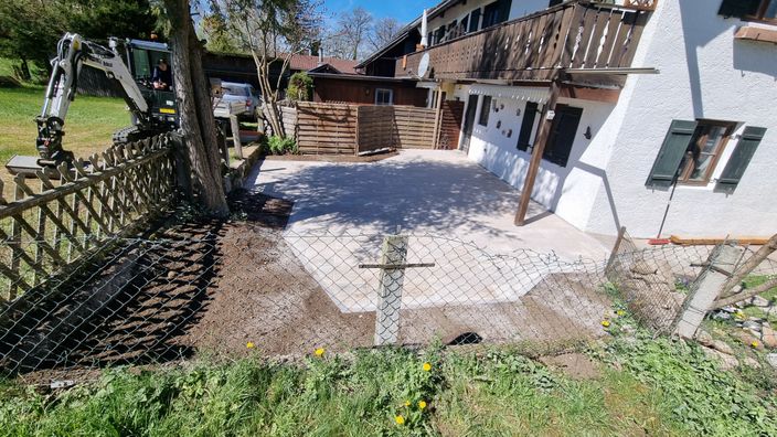 Beispielarbeit von Bagger Forst &sonstige Dienstleistungen - veröffentlicht auf Gartenbau.org